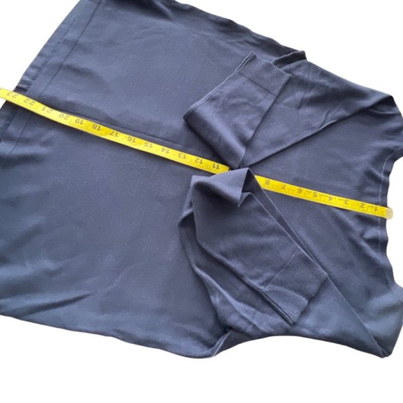 🌸4/$50🌸 Faux Suede Scoopneck Sweater - Picture 8 of 9